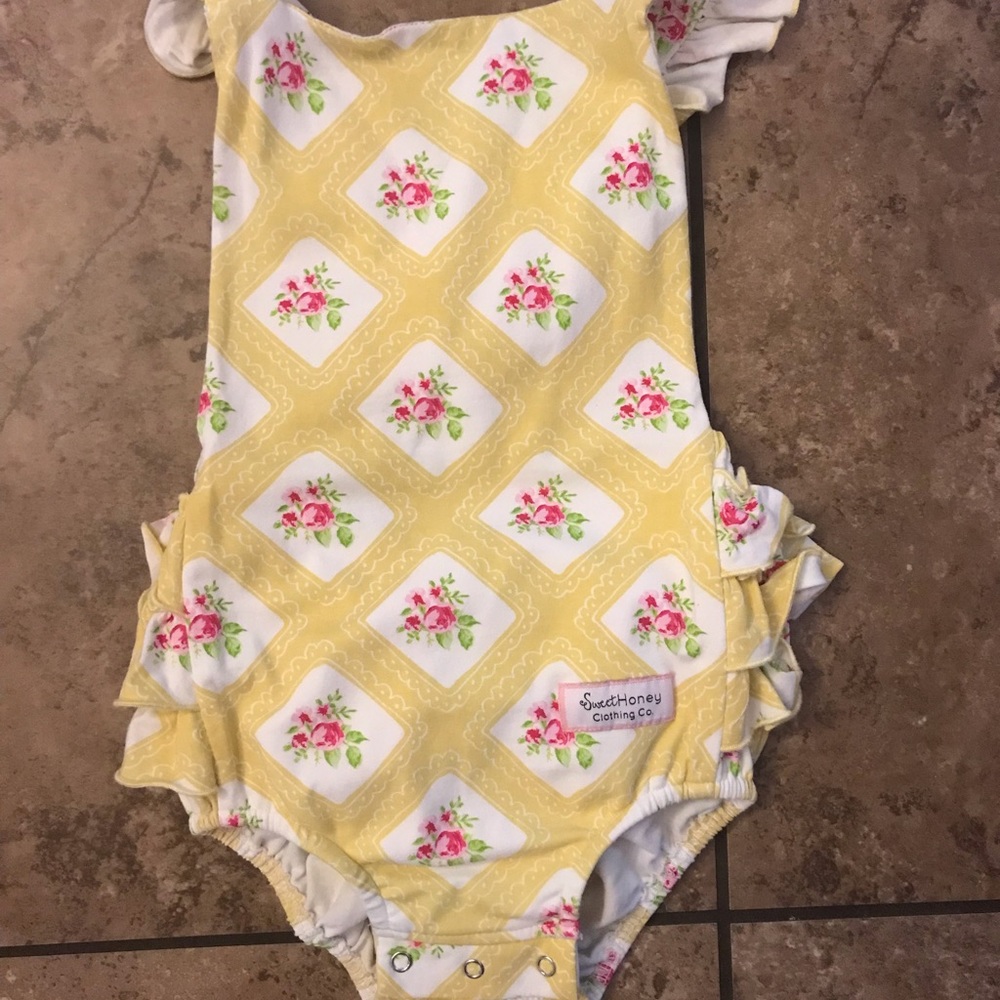 Sweet Honey Romper
